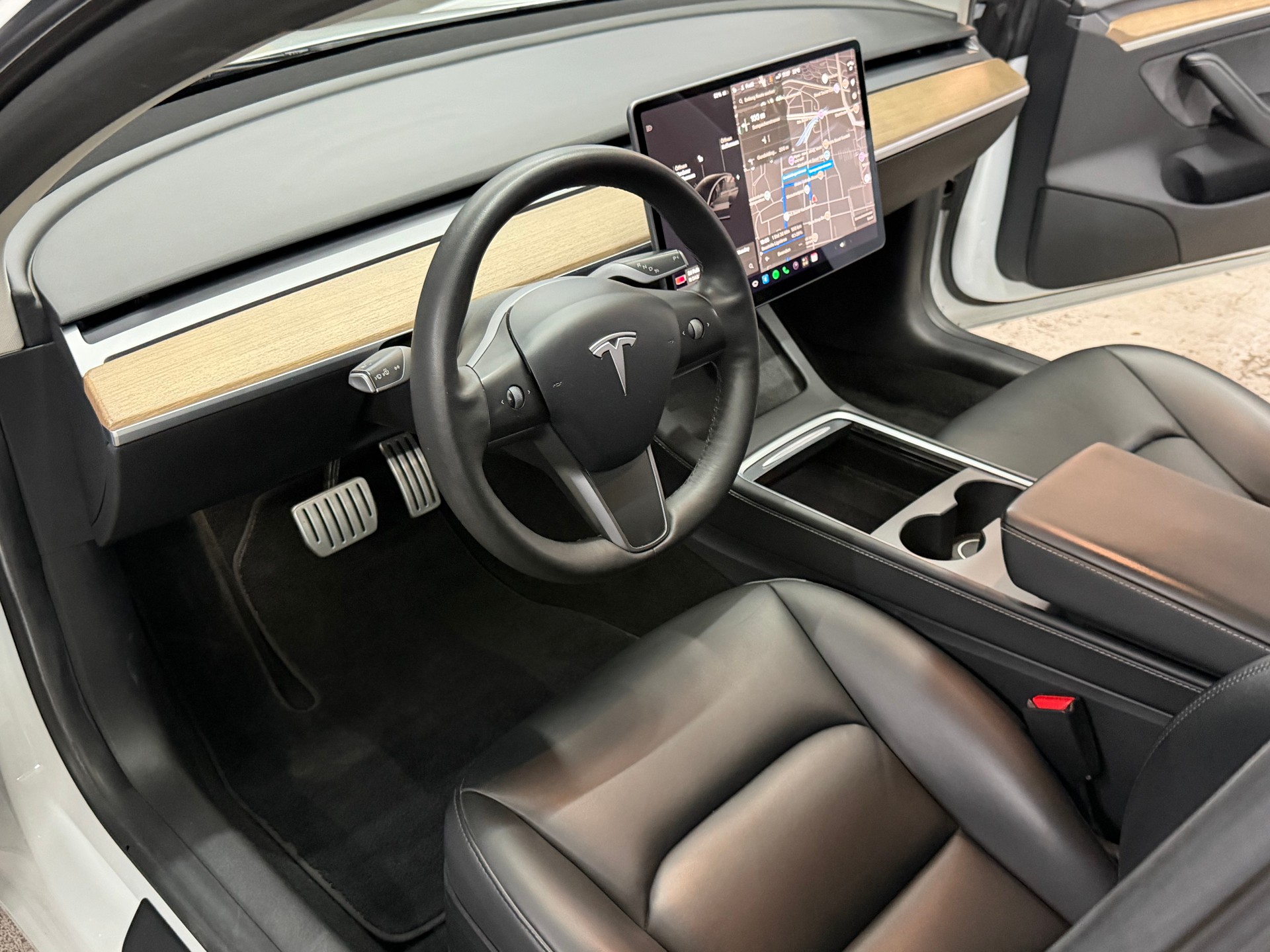TESLA Model 3 Performance Dual Motor AWD LONG RANGE-image-12