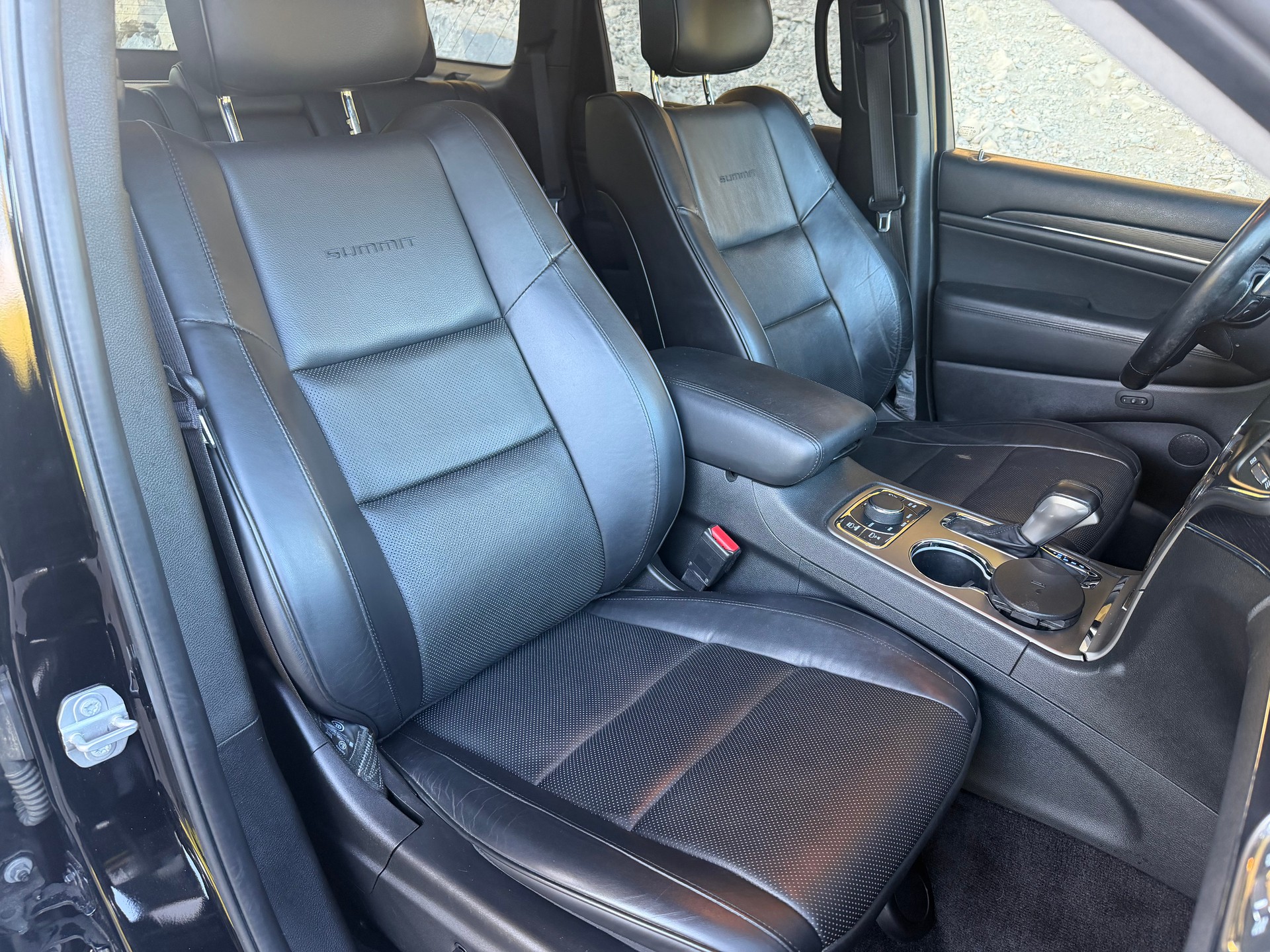 JEEP Grand Cherokee 3.0 CRD Summit Automatic-image-9