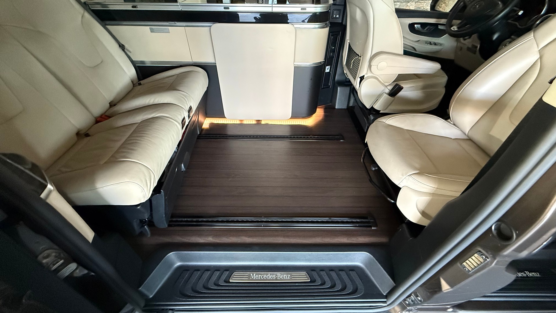 MERCEDES-BENZ Marco Polo 250 d 4Matic 7G-Tronic-image-19
