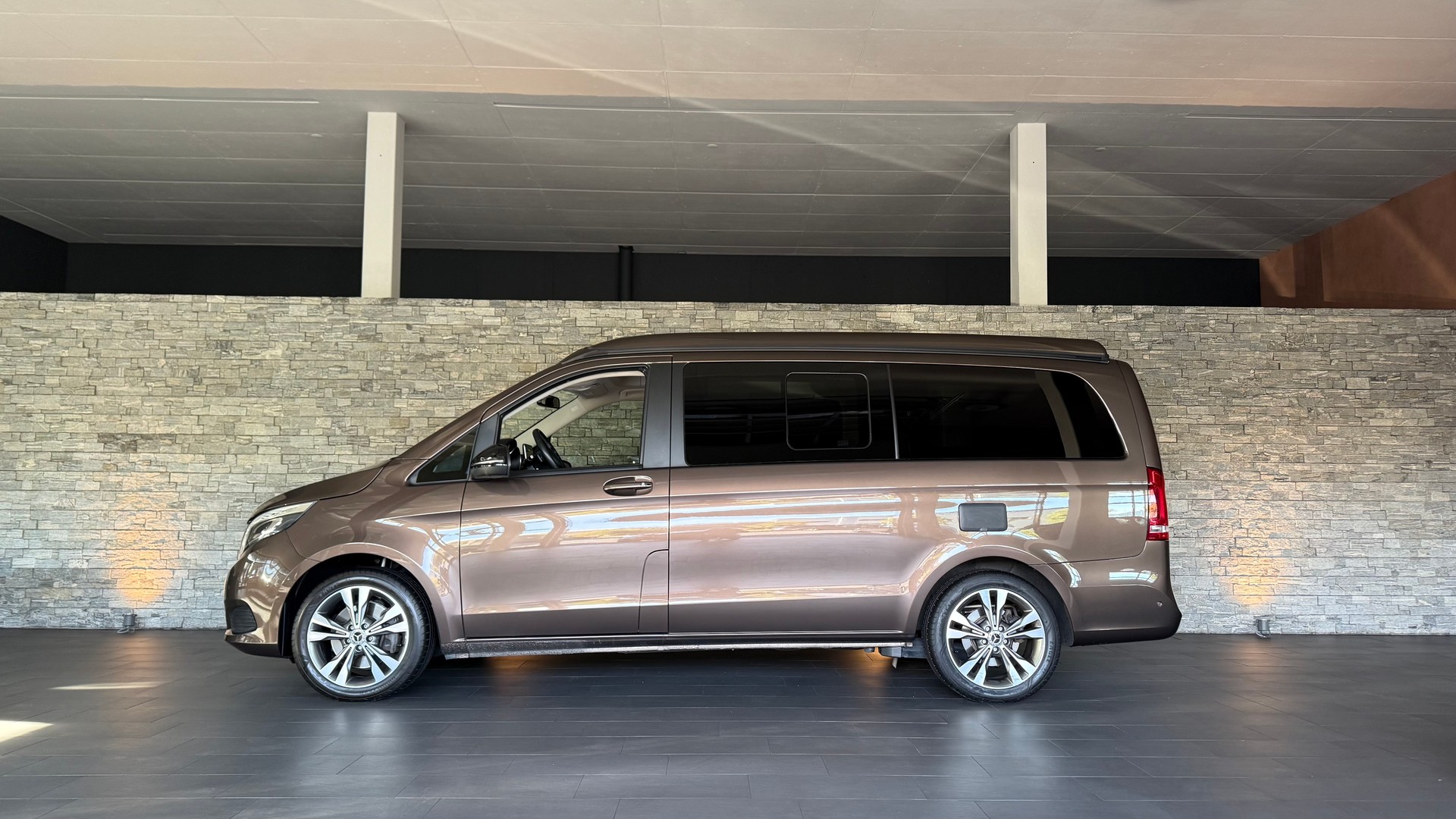 MERCEDES-BENZ Marco Polo 250 d 4Matic 7G-Tronic-image-1