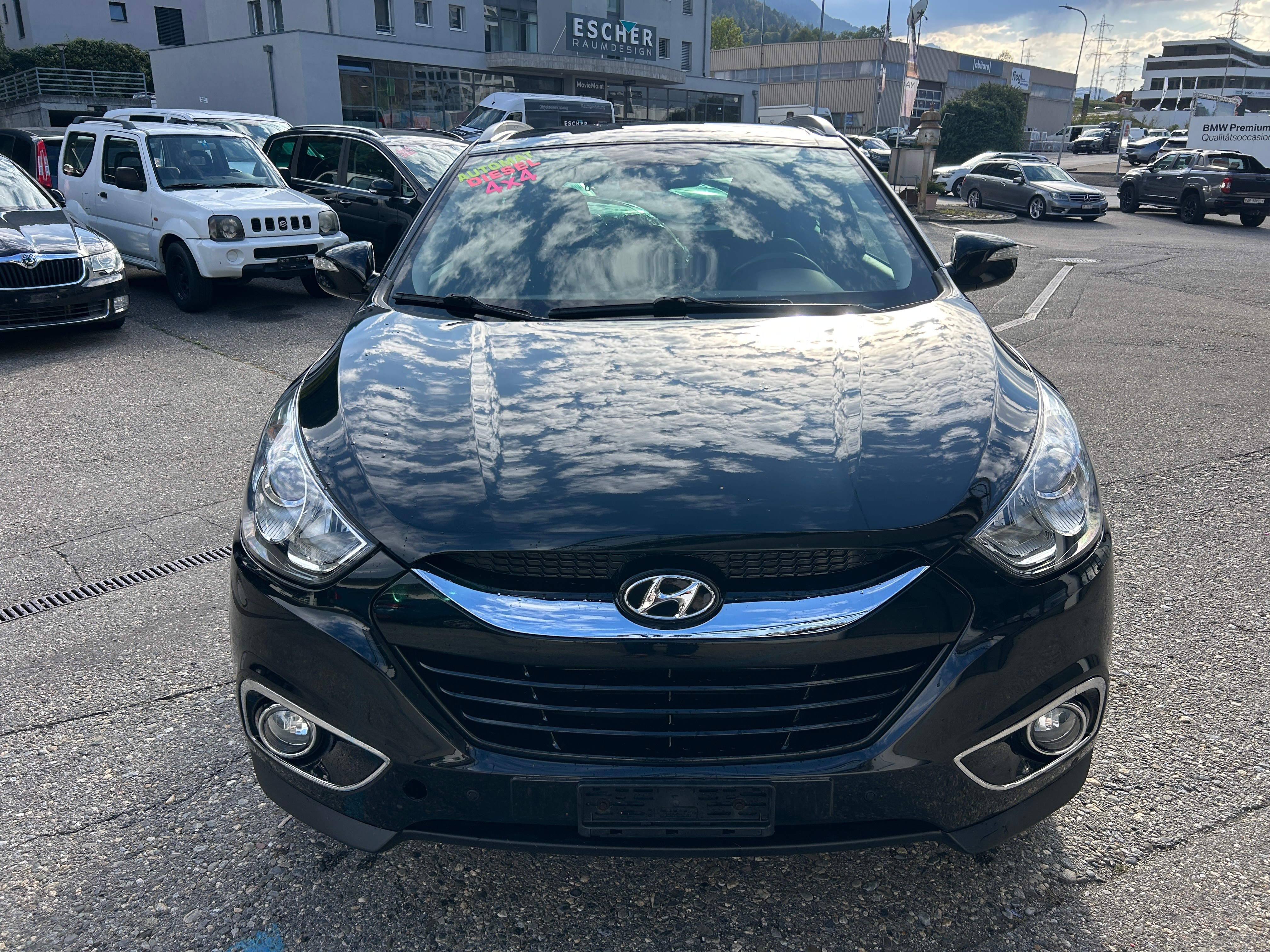 Car photo