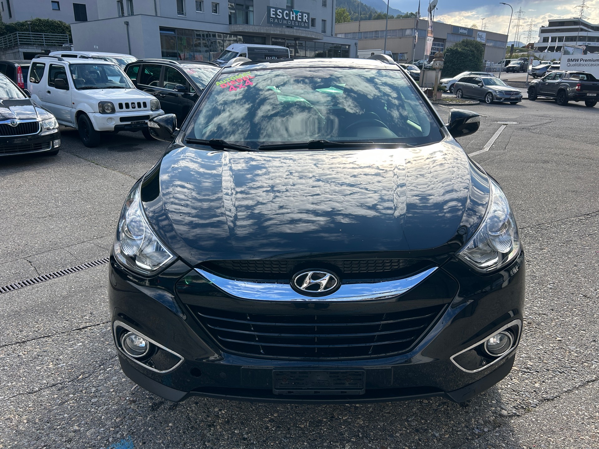 HYUNDAI iX 35 2.0 Premium 4WD Automatic-image-0