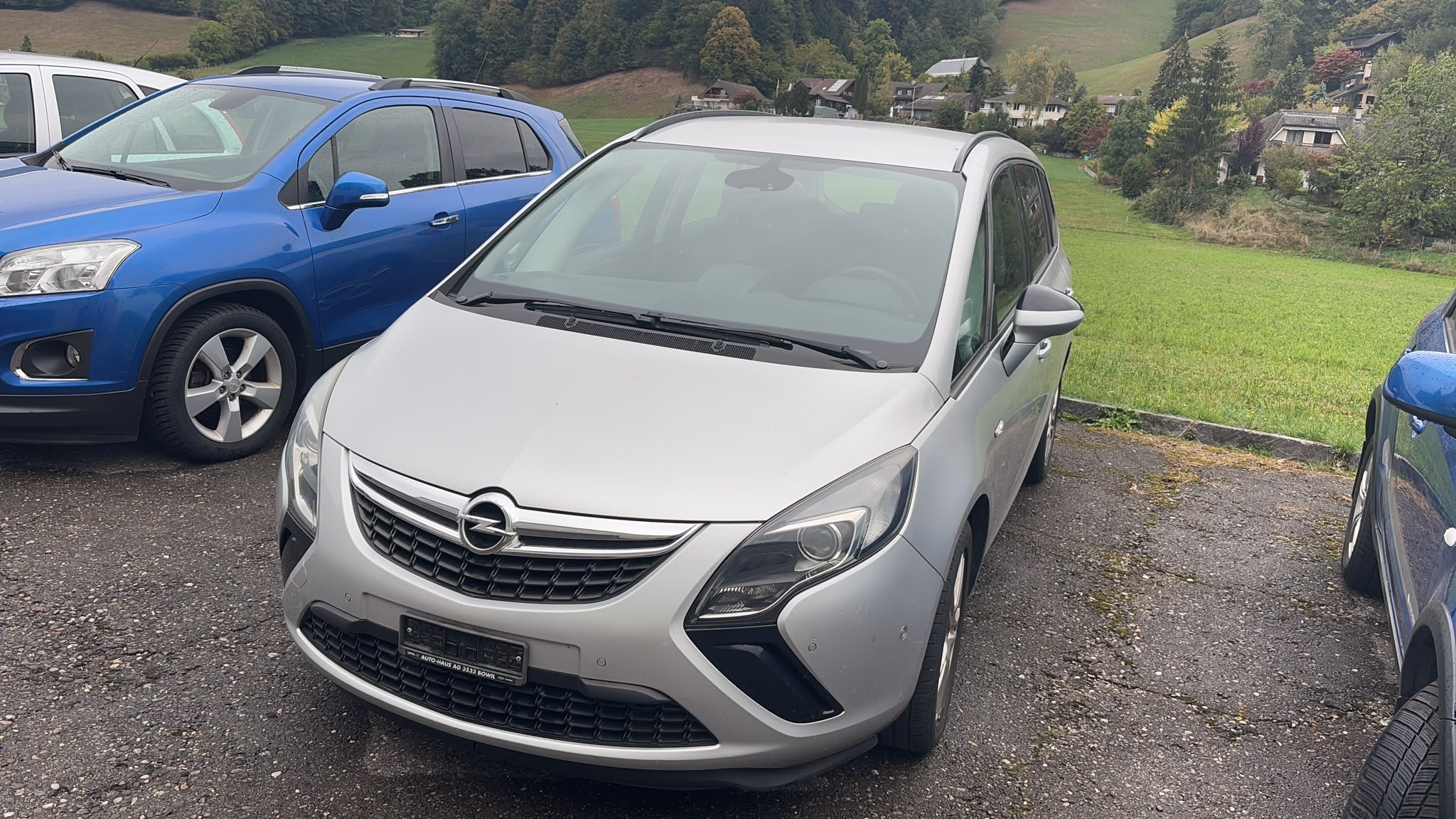 Car photo