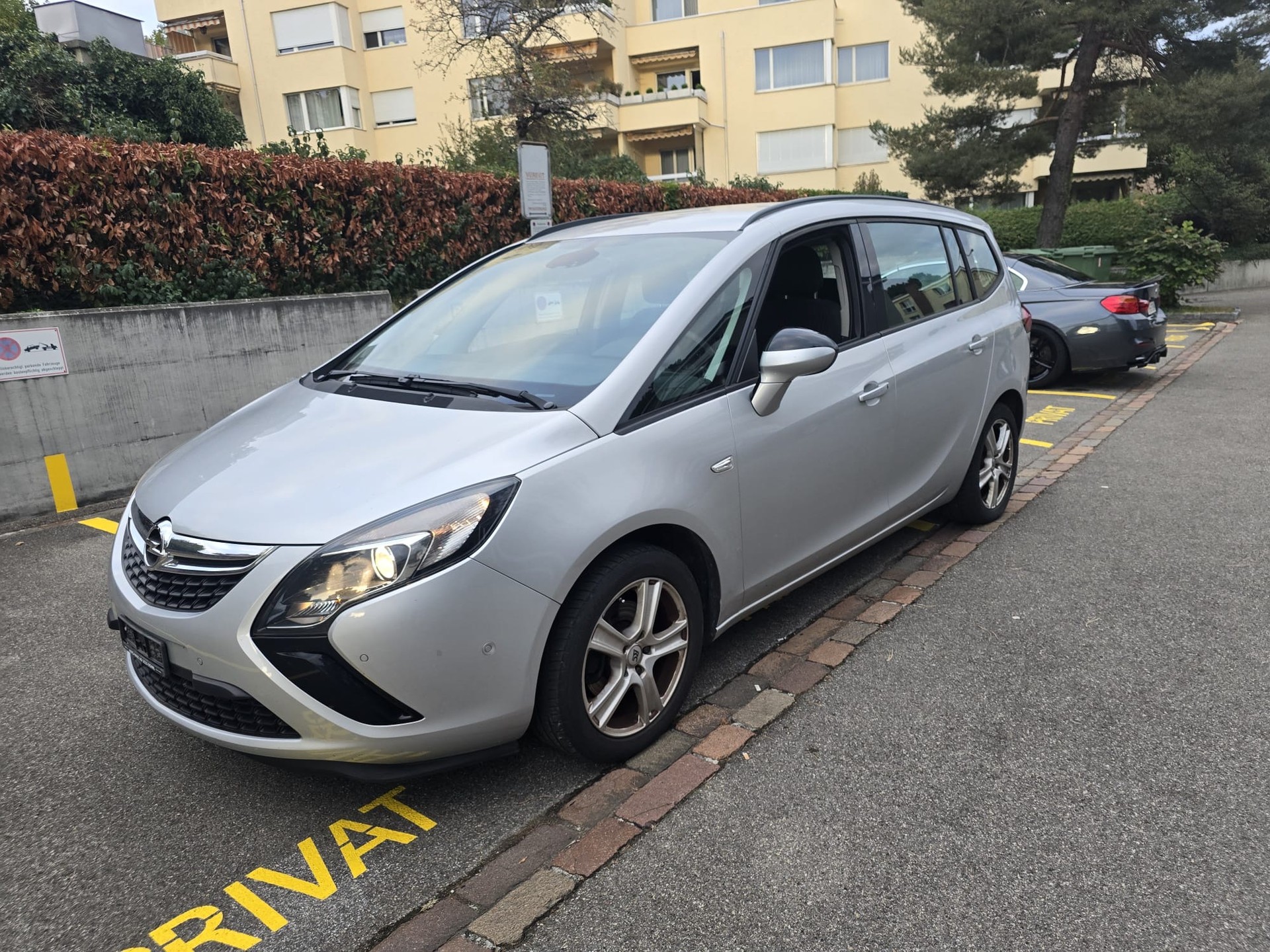 OPEL Zafira Tourer 1.4i 16V Turbo Cosmo Automatic