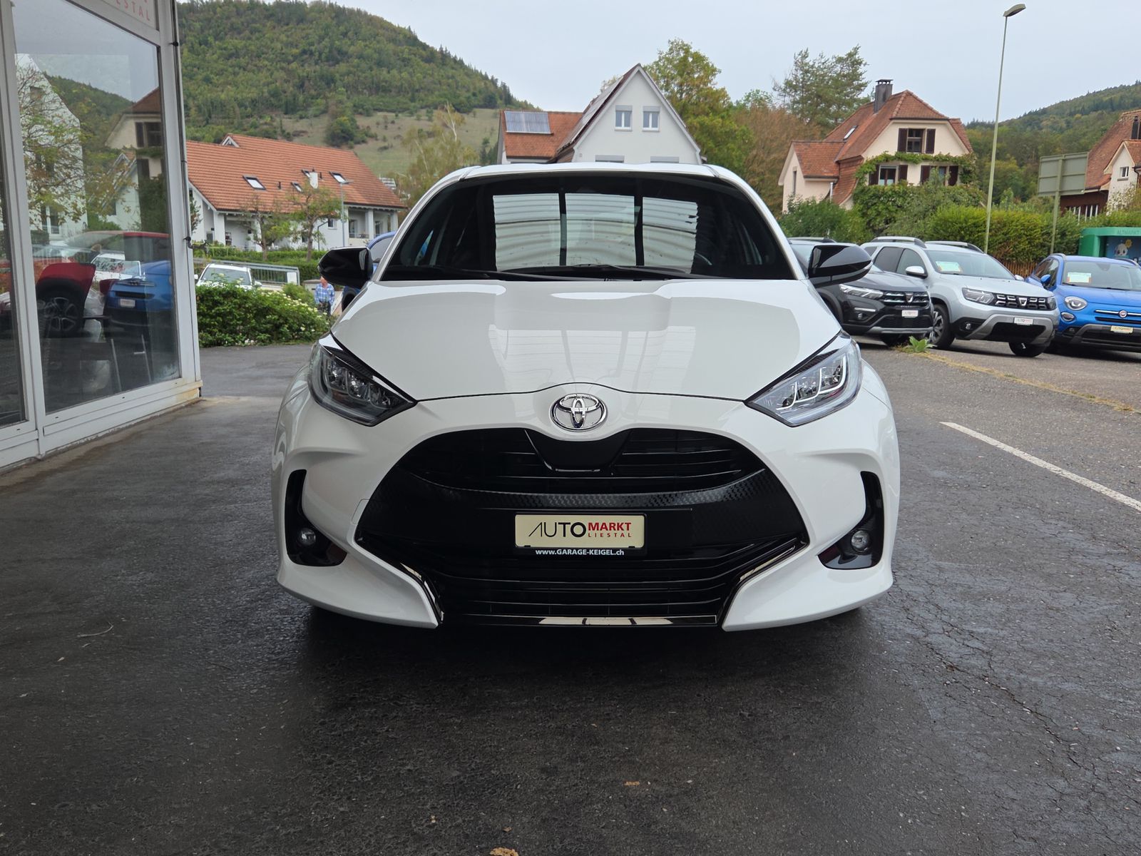 TOYOTA Yaris 1.5 Move CVT-image-3