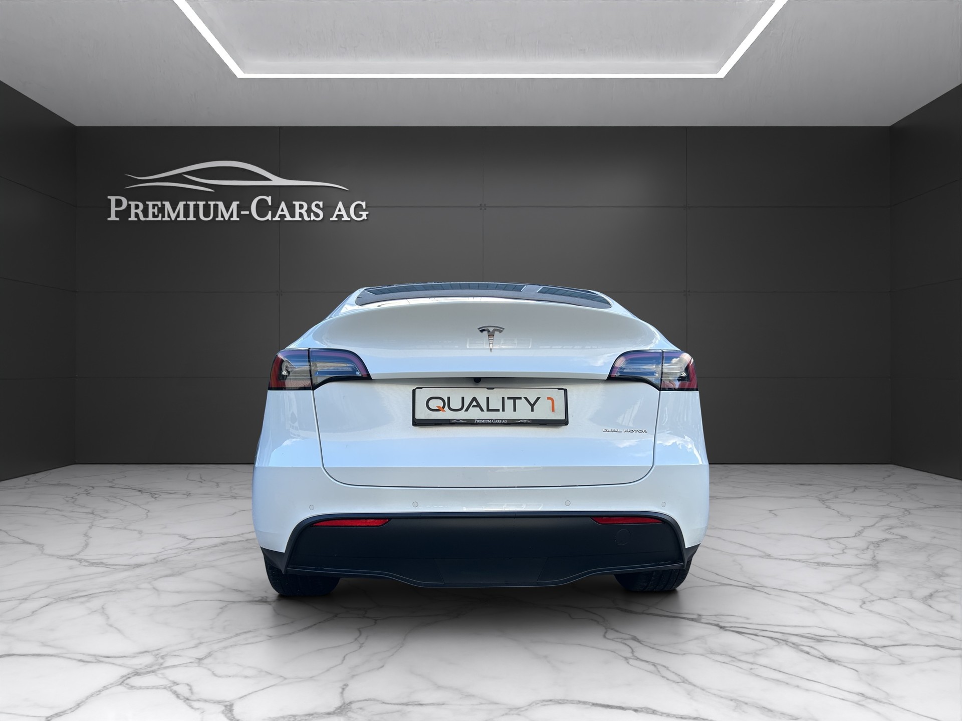 TESLA Model Y Long Range Dual Motor AWD / Model 2023-image-4