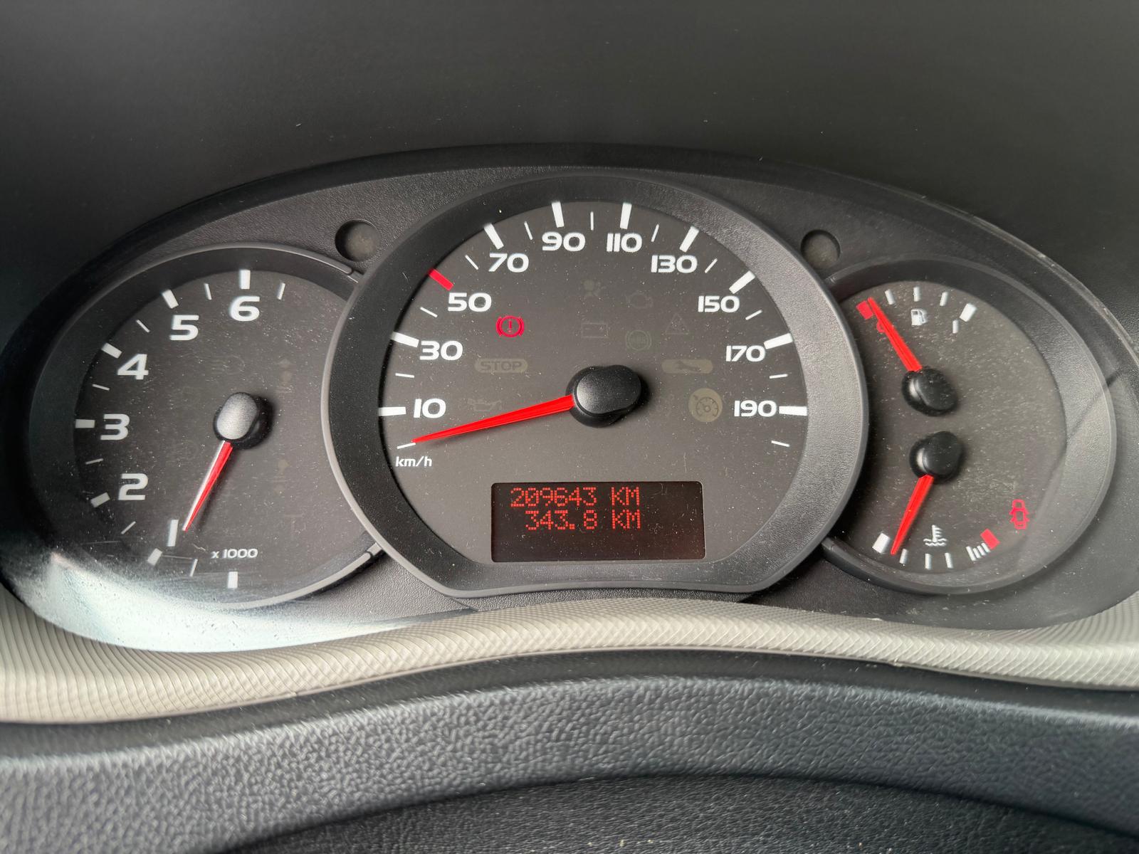 NISSAN NV400 F33.10 L2H2 FWD Pro-image-12