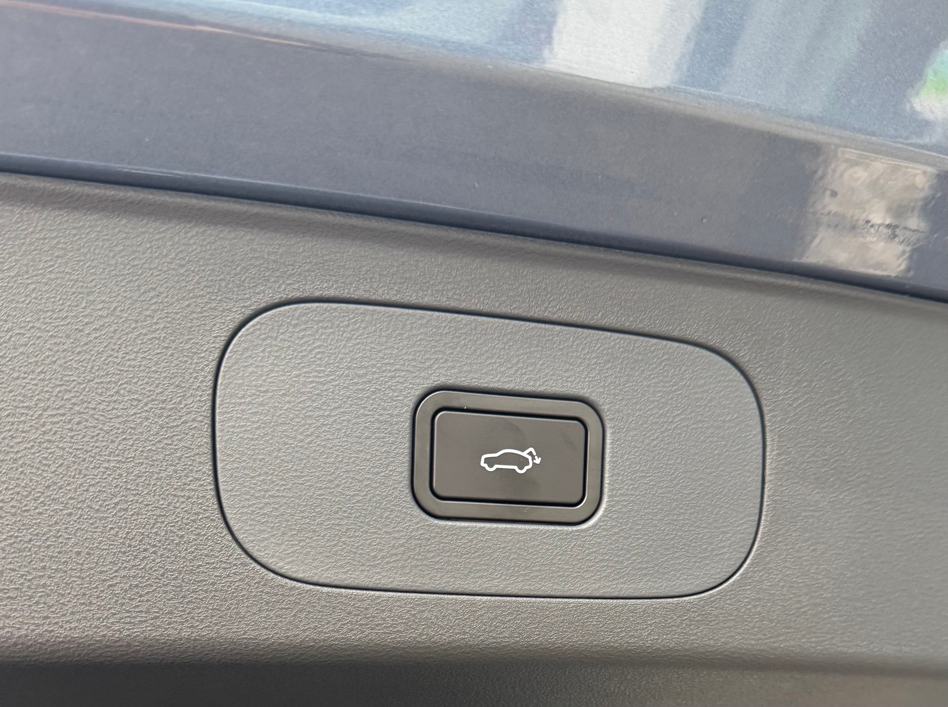 GEELY STARRAY EM-i Max+29.8 kWh glacier blue-image-9