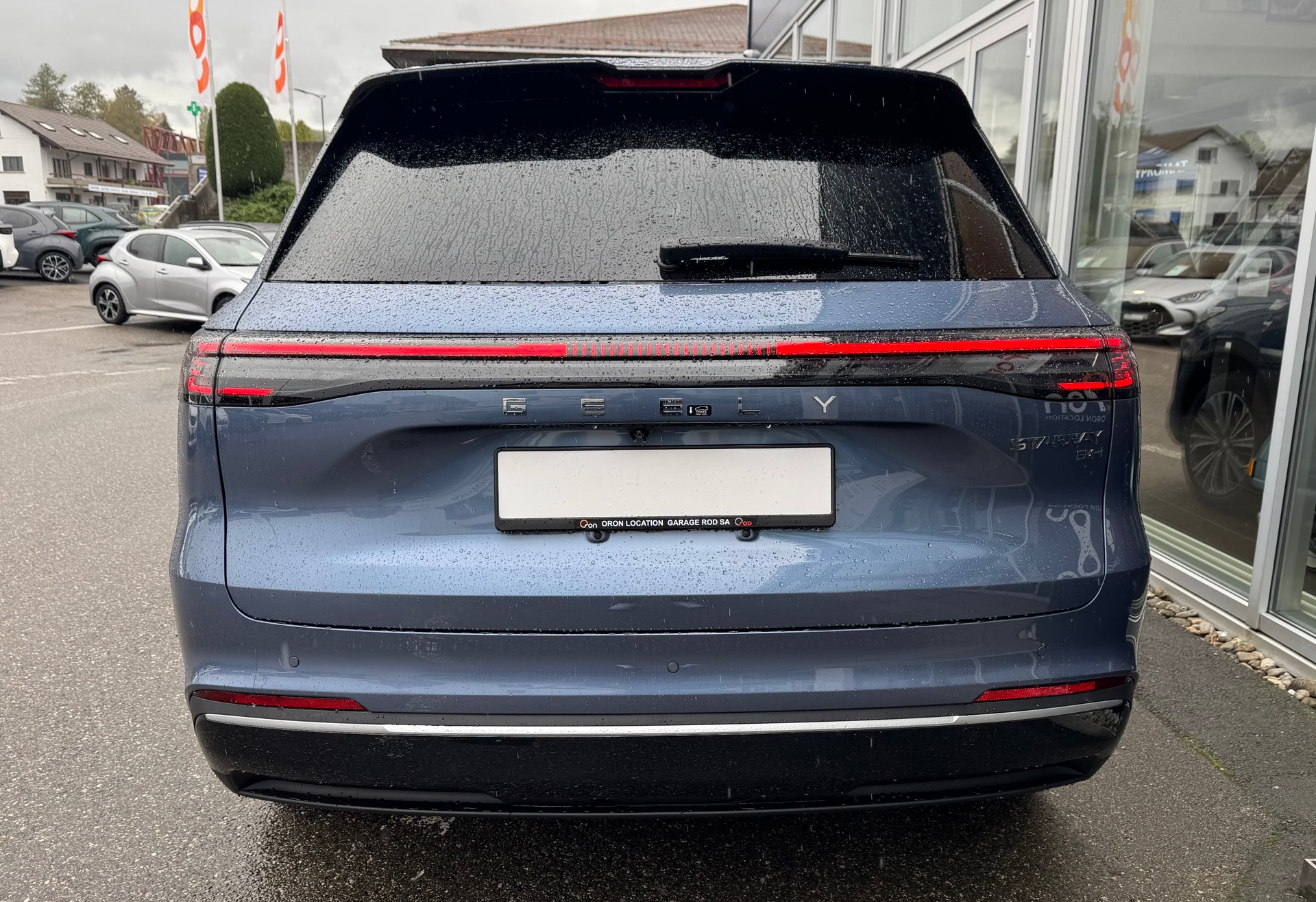 GEELY STARRAY EM-i Max+29.8 kWh glacier blue-image-7