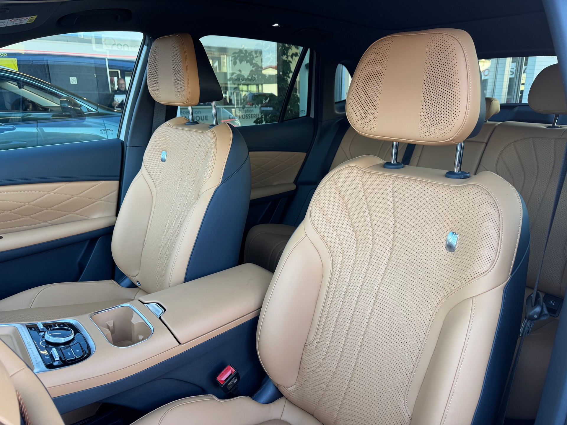 GEELY STARRAY EM-i Max+29.8 kWh glacier blue-image-12