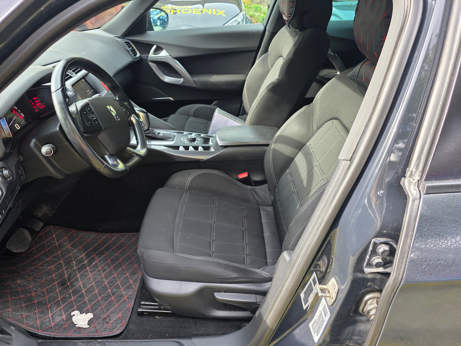 DS AUTOMOBILES DS5 1.6 Turbo SO Chic Automatic-image-8