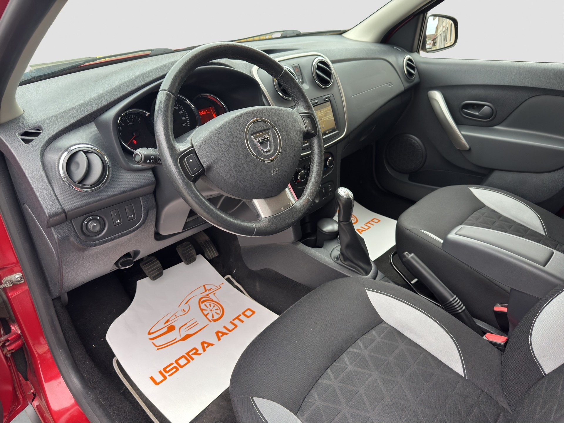 DACIA Sandero Tce 90 Stepway Lauréate-image-12