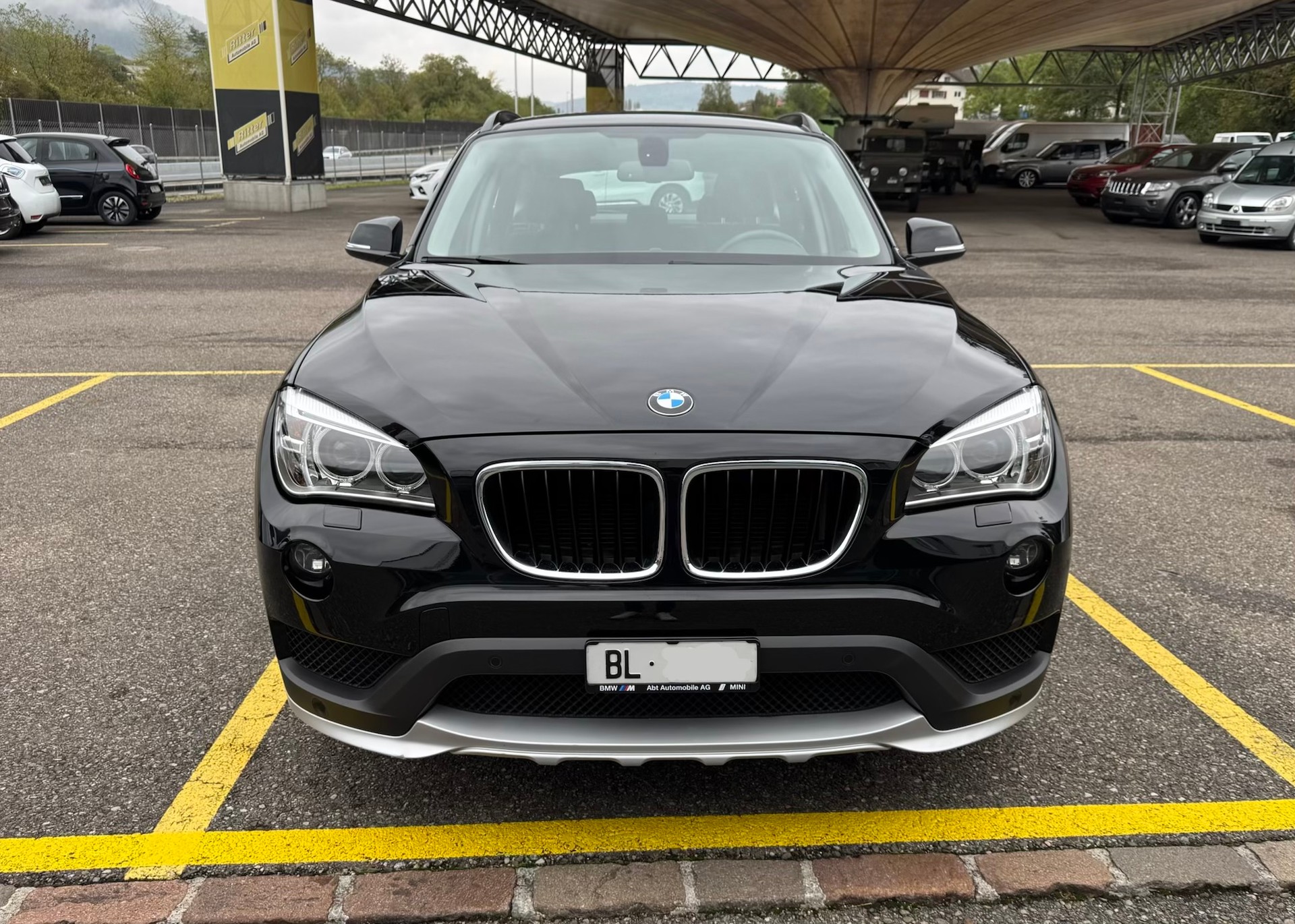 BMW 20i xDrive-image-0