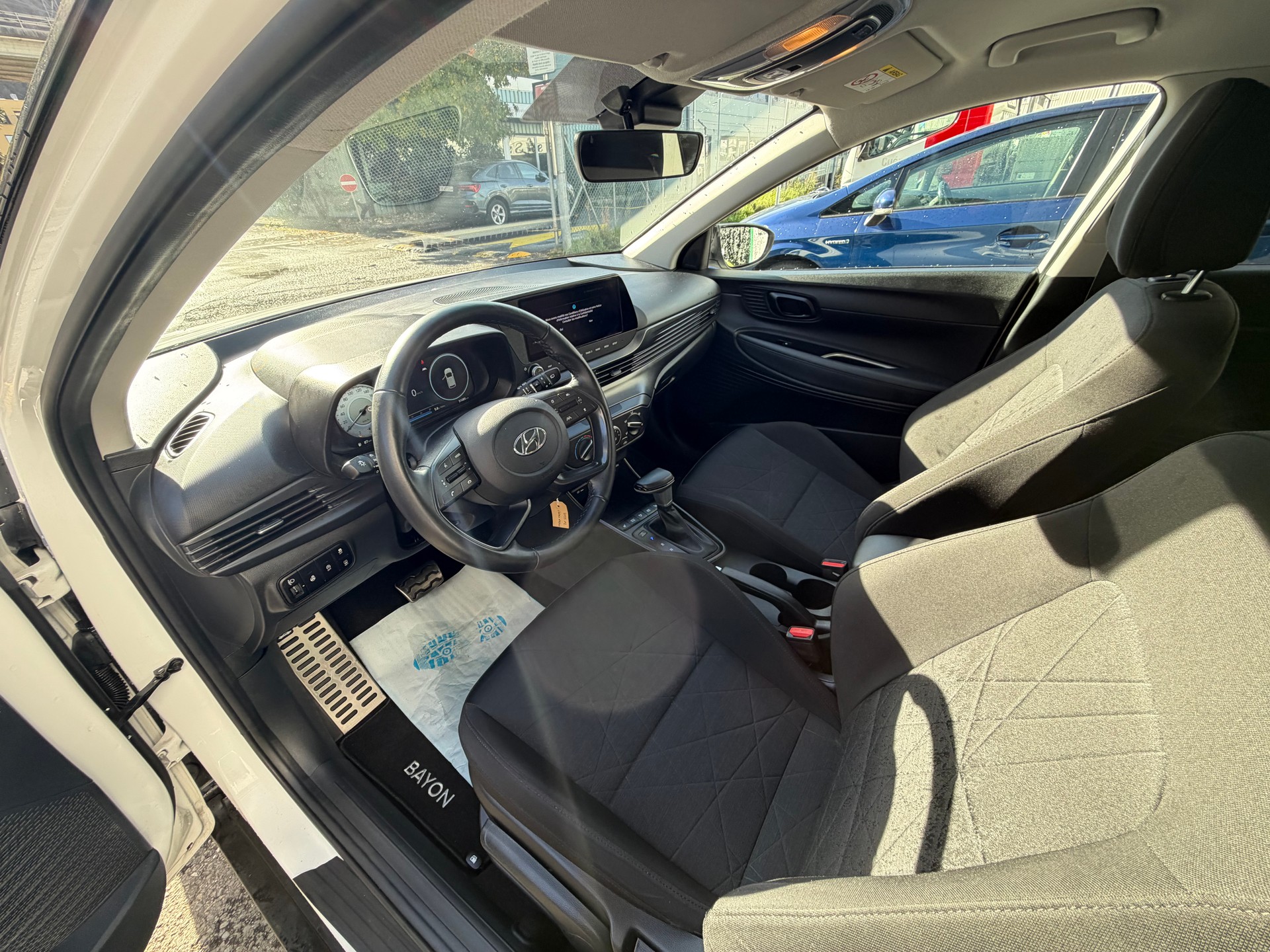 HYUNDAI Bayon 1.0 T-GDi Amplia-image-12