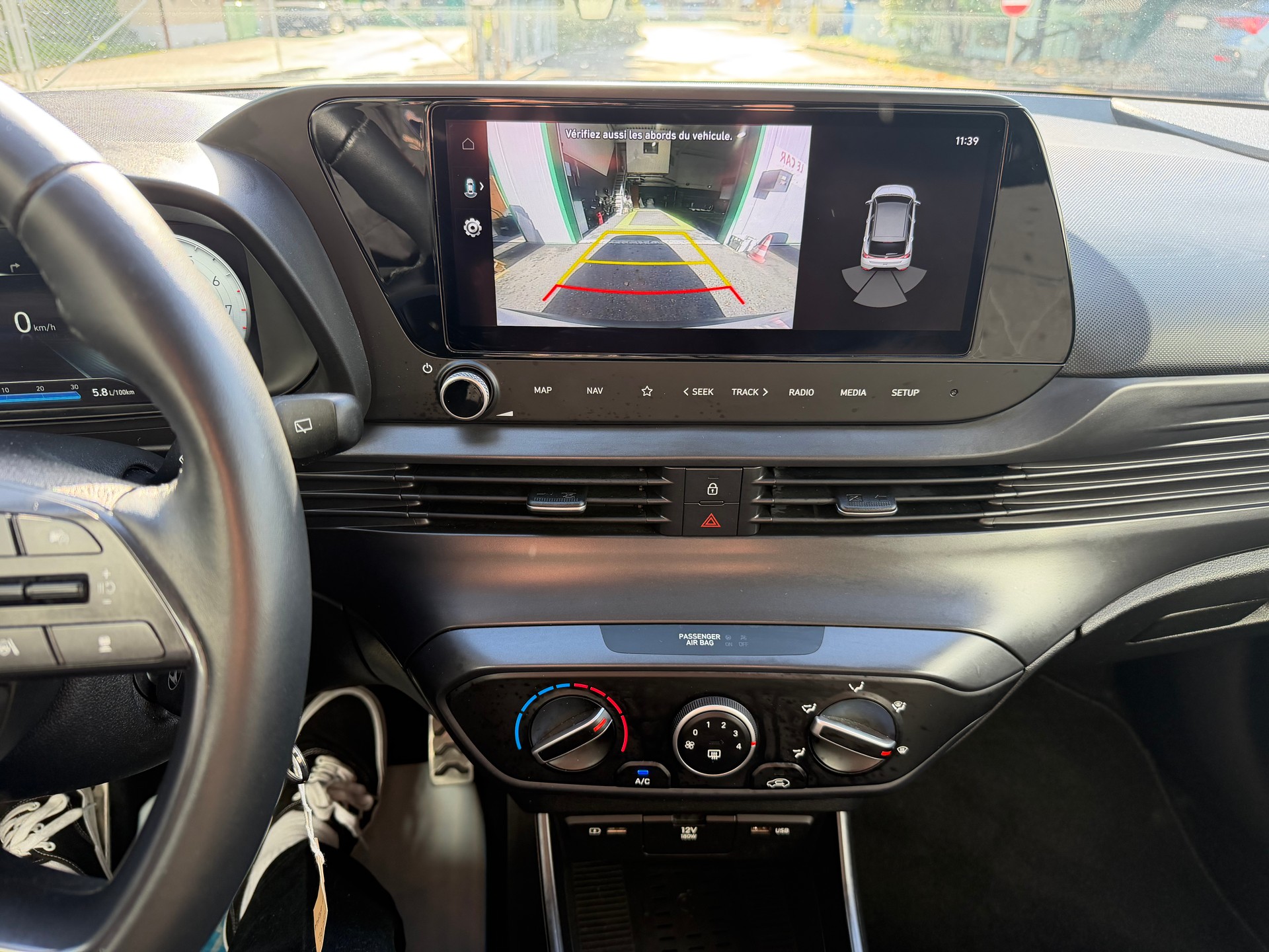 HYUNDAI Bayon 1.0 T-GDi Amplia-image-13