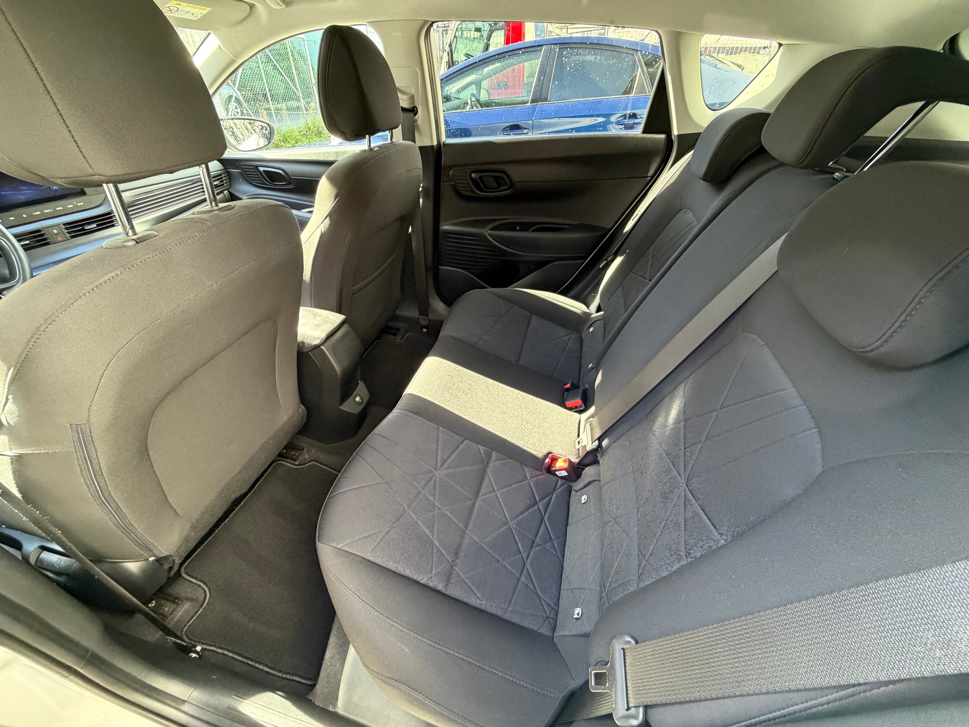 HYUNDAI Bayon 1.0 T-GDi Amplia-image-8