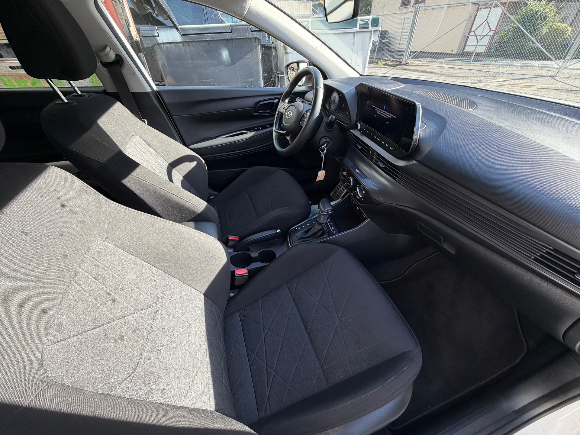HYUNDAI Bayon 1.0 T-GDi Amplia-image-10