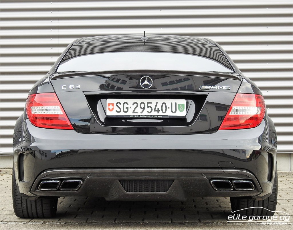 MERCEDES-BENZ C 63 Coupé AMG Black Series-image-3