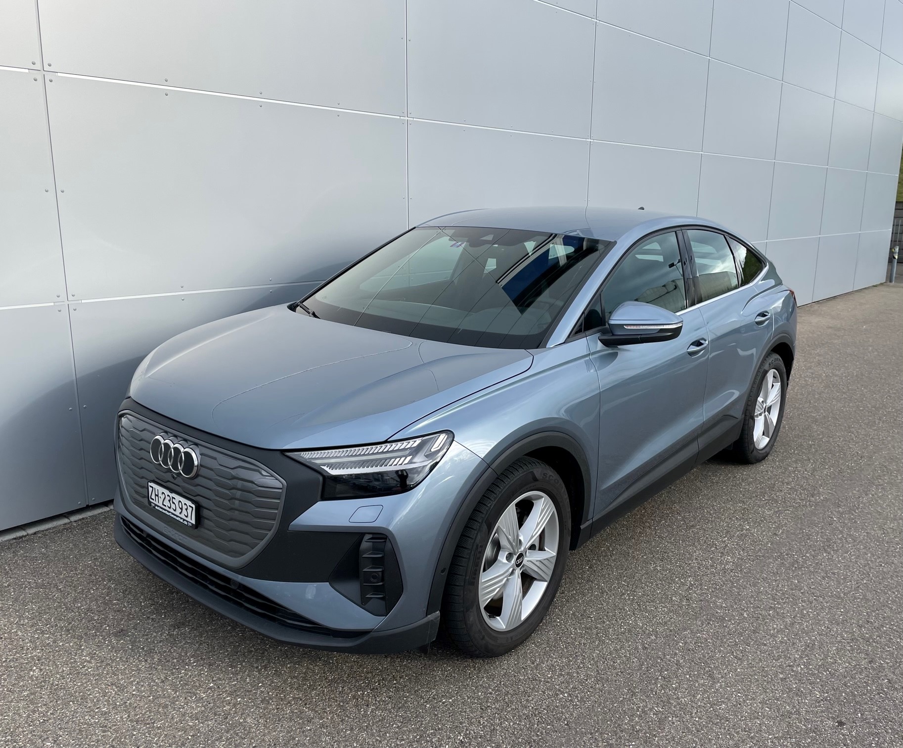 AUDI Q4 Sportback e-tron 40-image-1