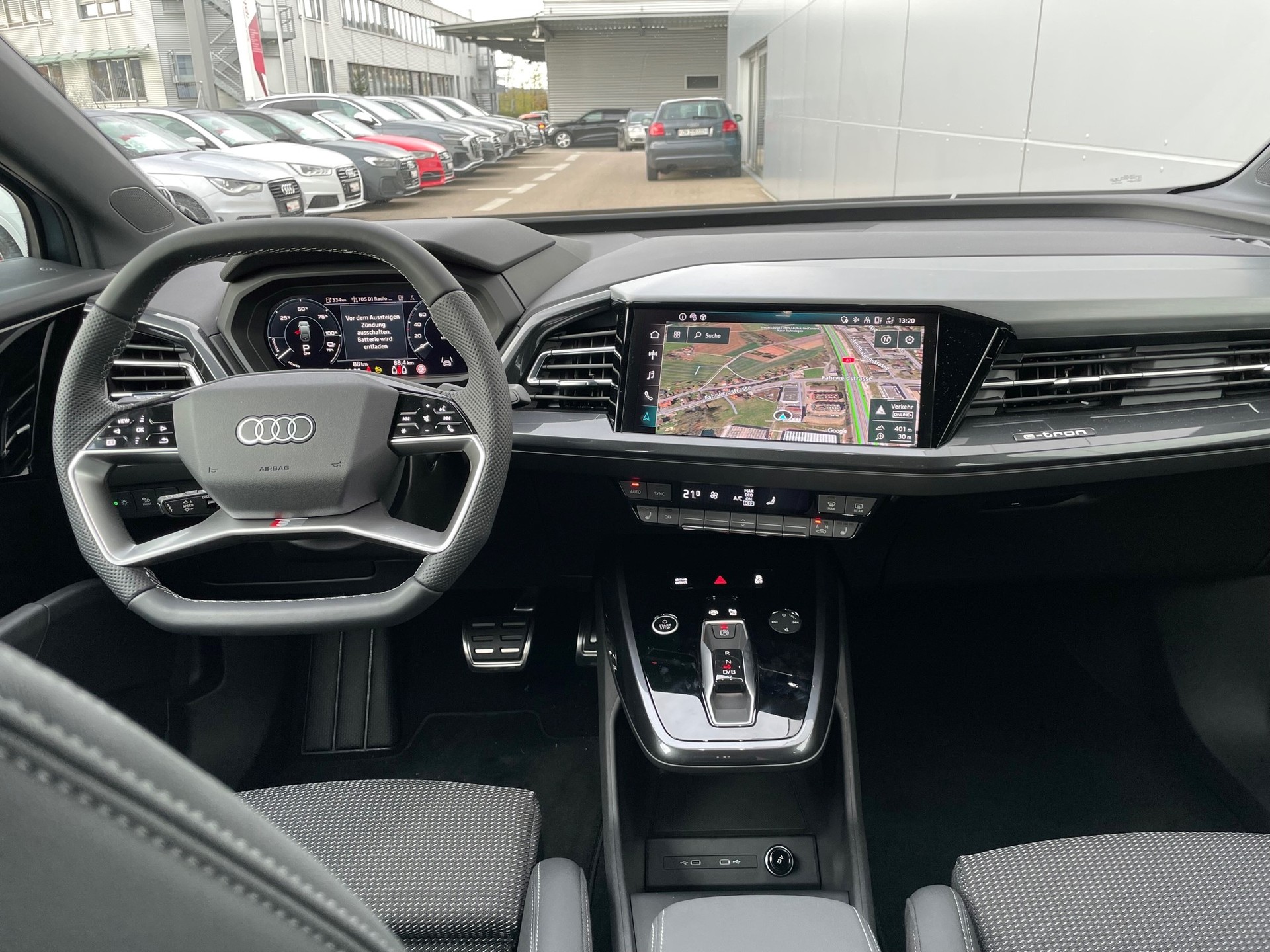 AUDI Q4 Sportback e-tron 40-image-11