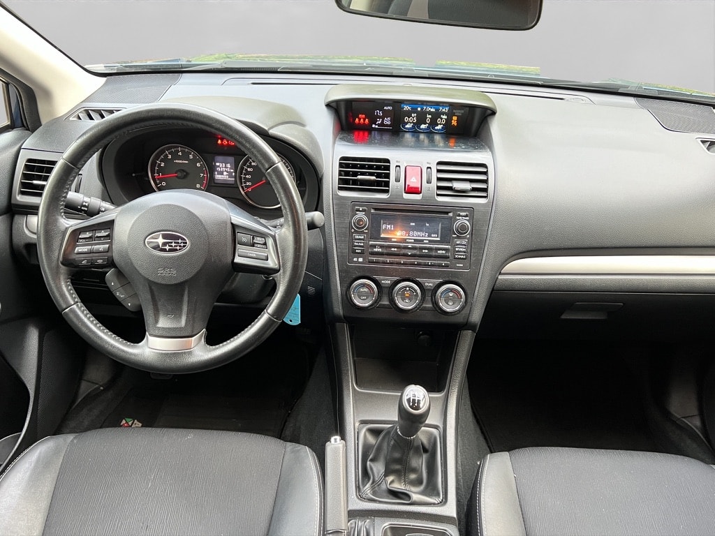 SUBARU Impreza 1.6 Swiss two-image-13