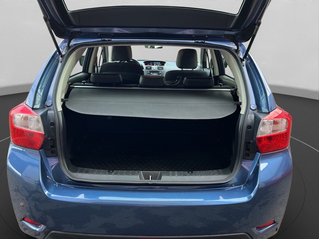 SUBARU Impreza 1.6 Swiss two-image-10
