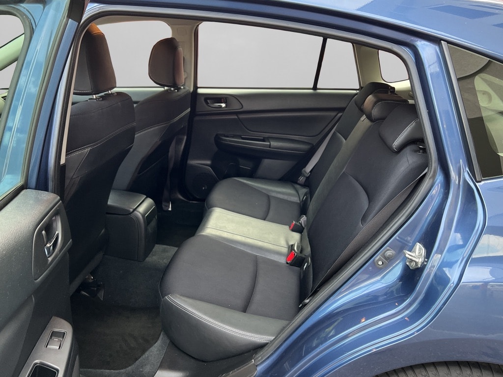 SUBARU Impreza 1.6 Swiss two-image-9