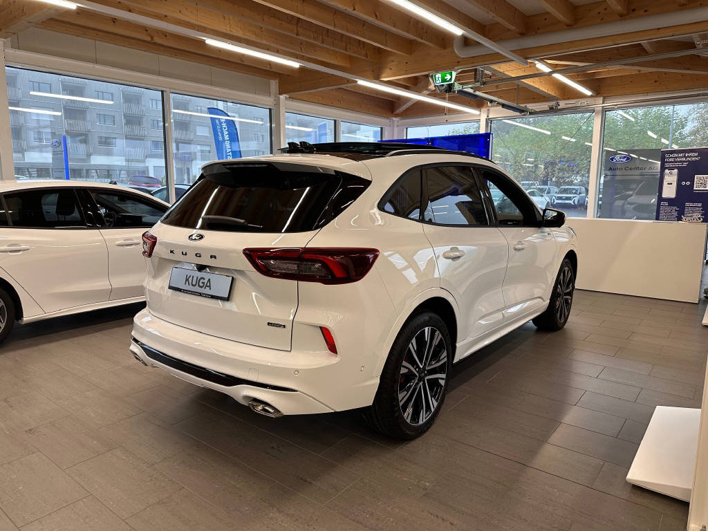 FORD Kuga 2.5 Plug-in Hybrid ST-Line X-image-2