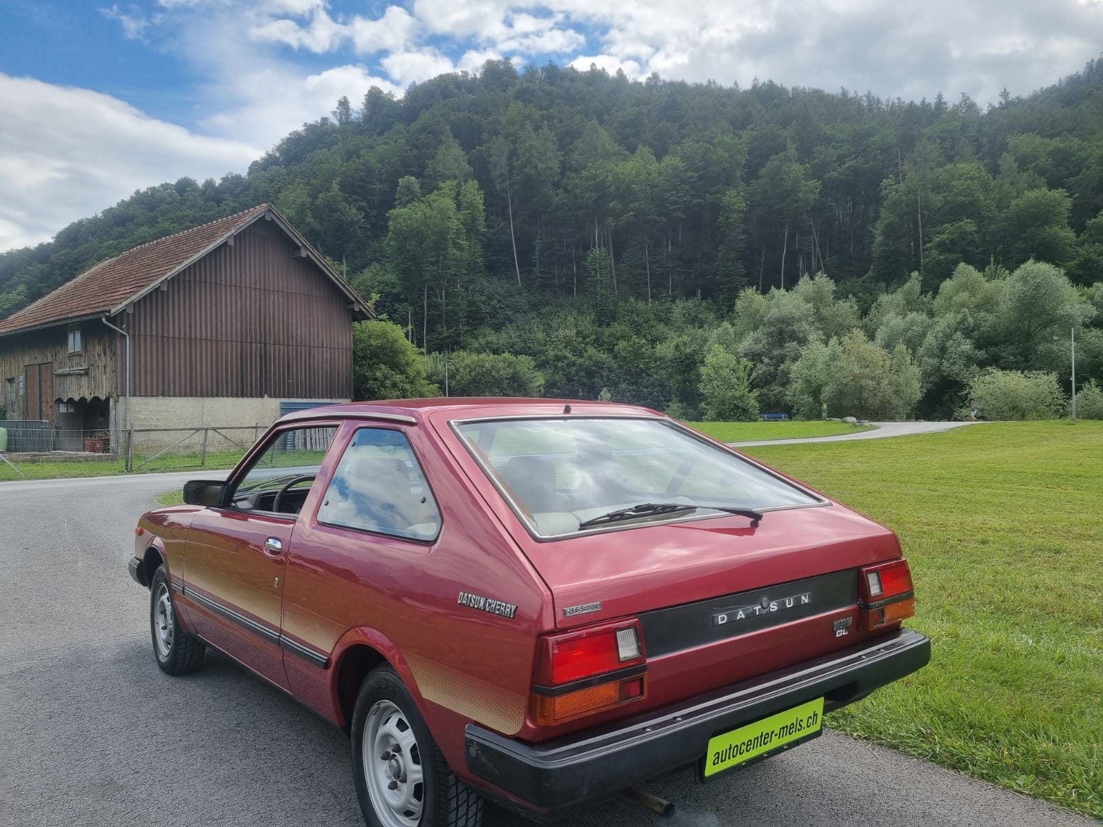 NISSAN Datsun N 10- Cherry-image-4