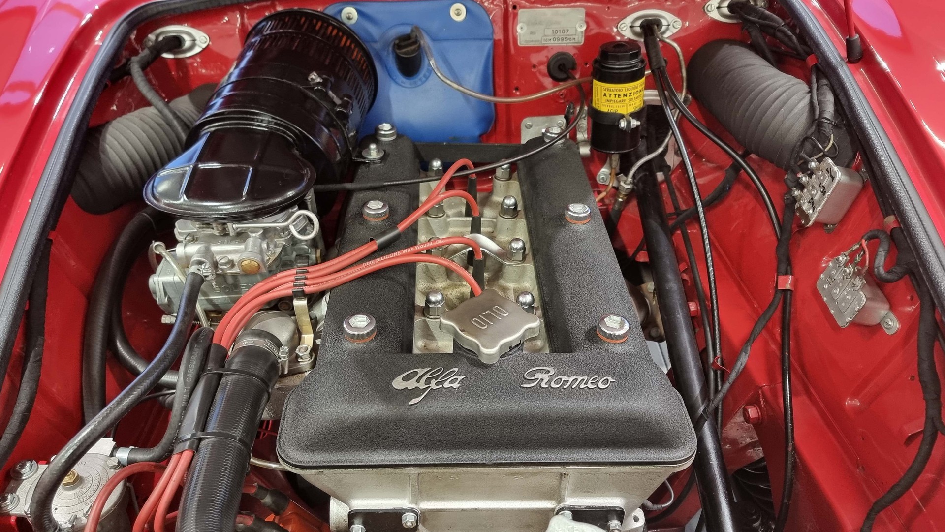ALFA ROMEO Giulietta Spider Veloce-image-9
