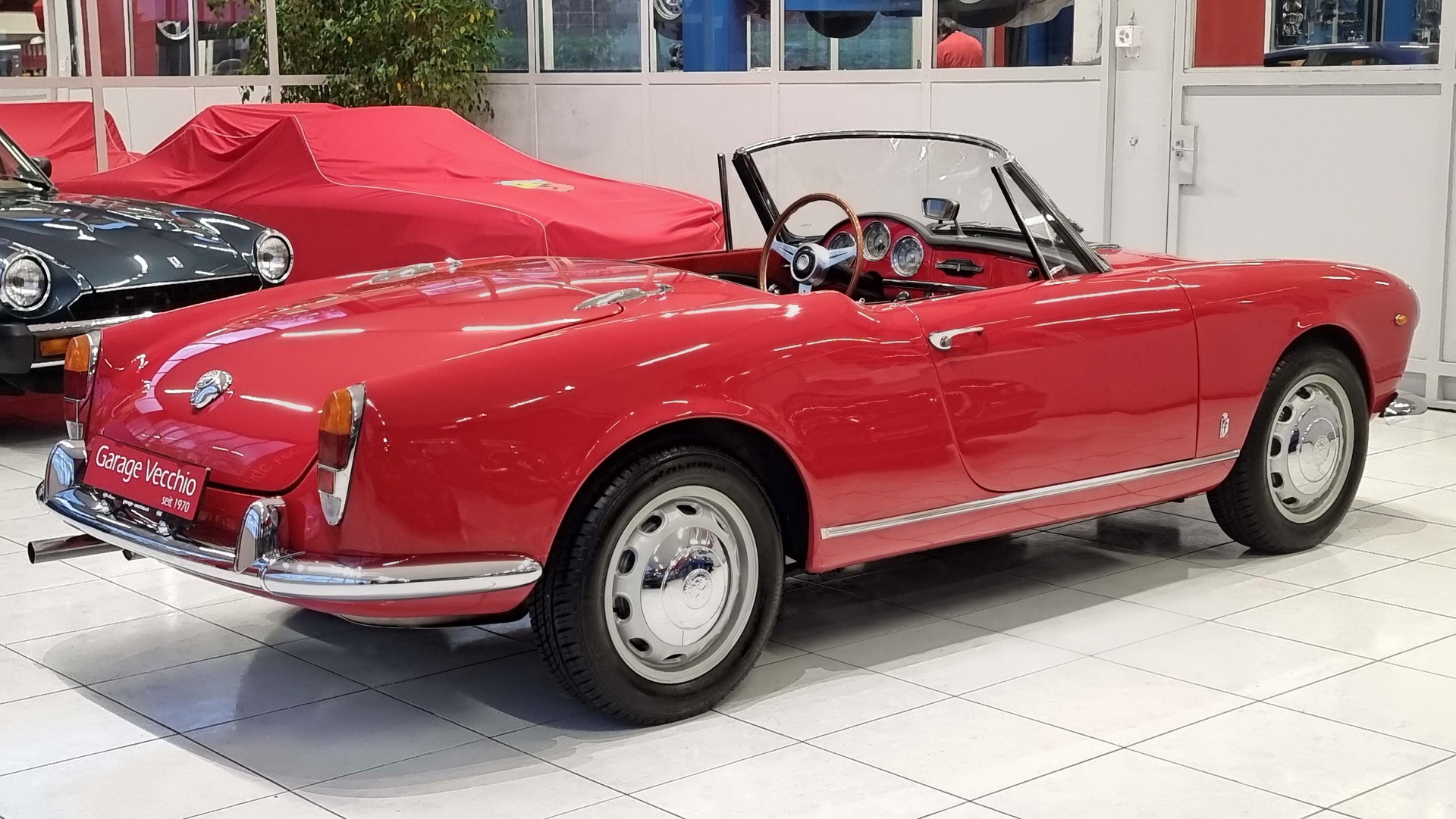 ALFA ROMEO Giulietta Spider Veloce-image-4