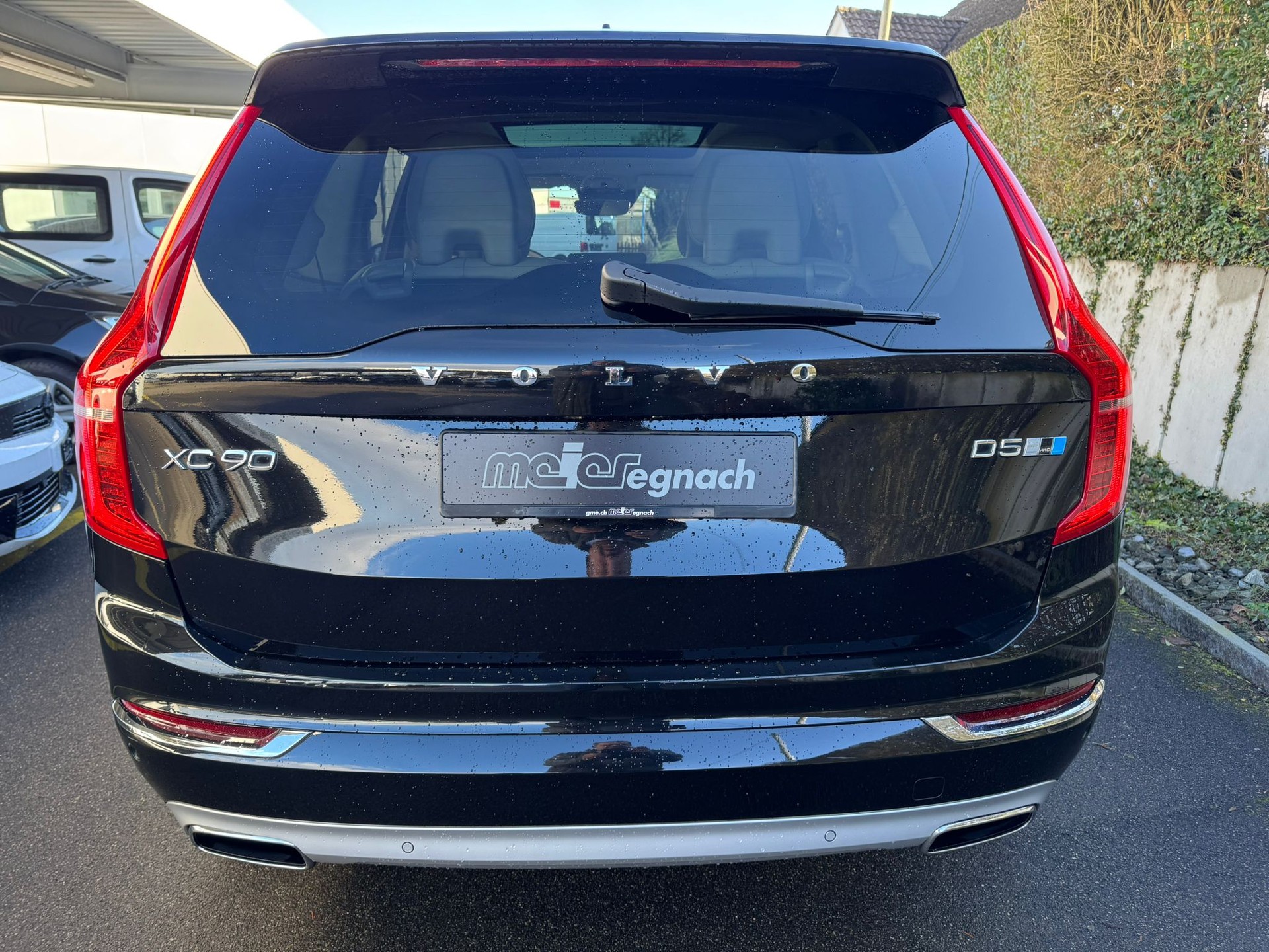 VOLVO XC90 D5 AWD Inscription Geartronic-image-8