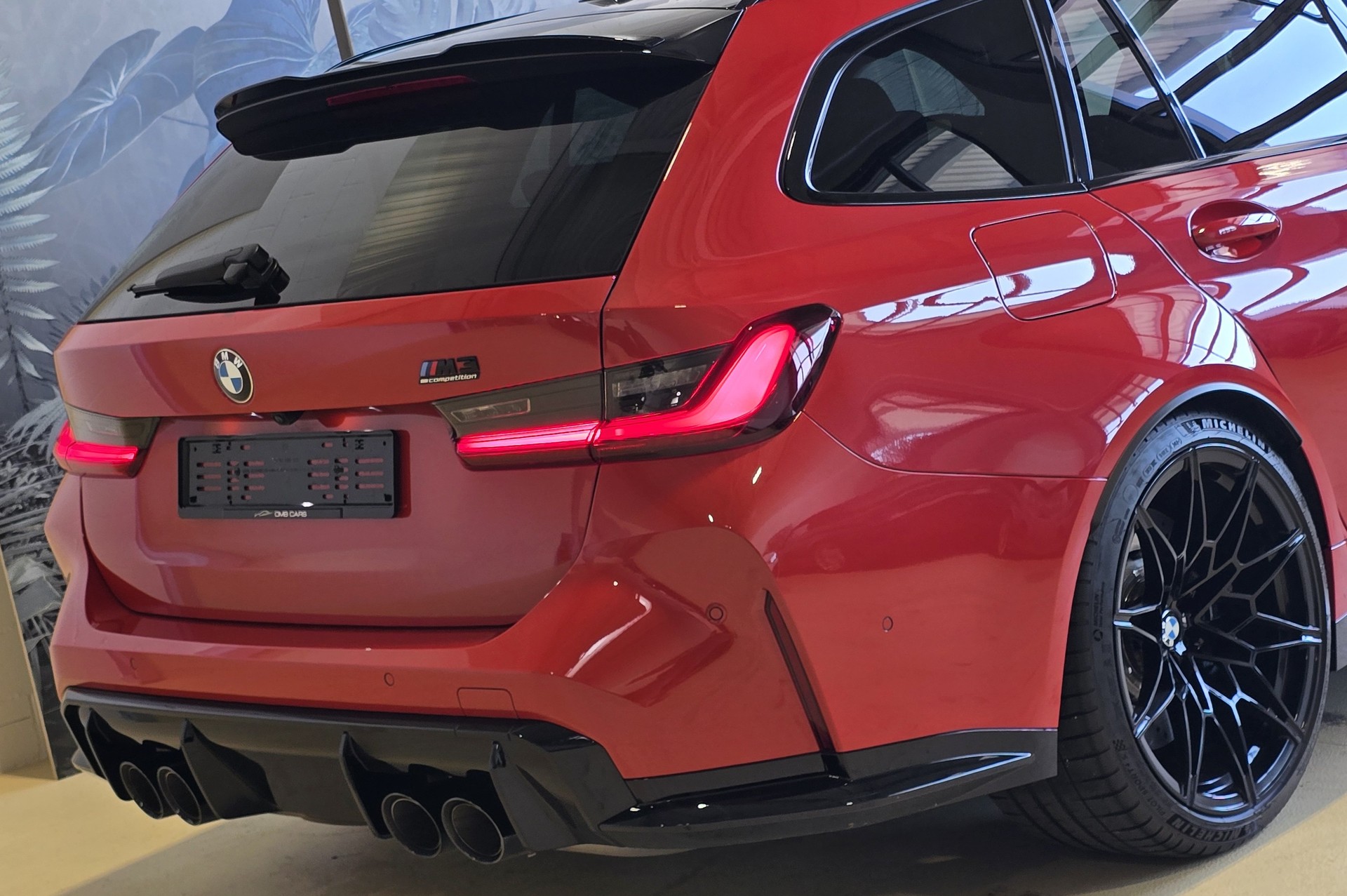 BMW M3 Touring xDrive Competition M-image-6