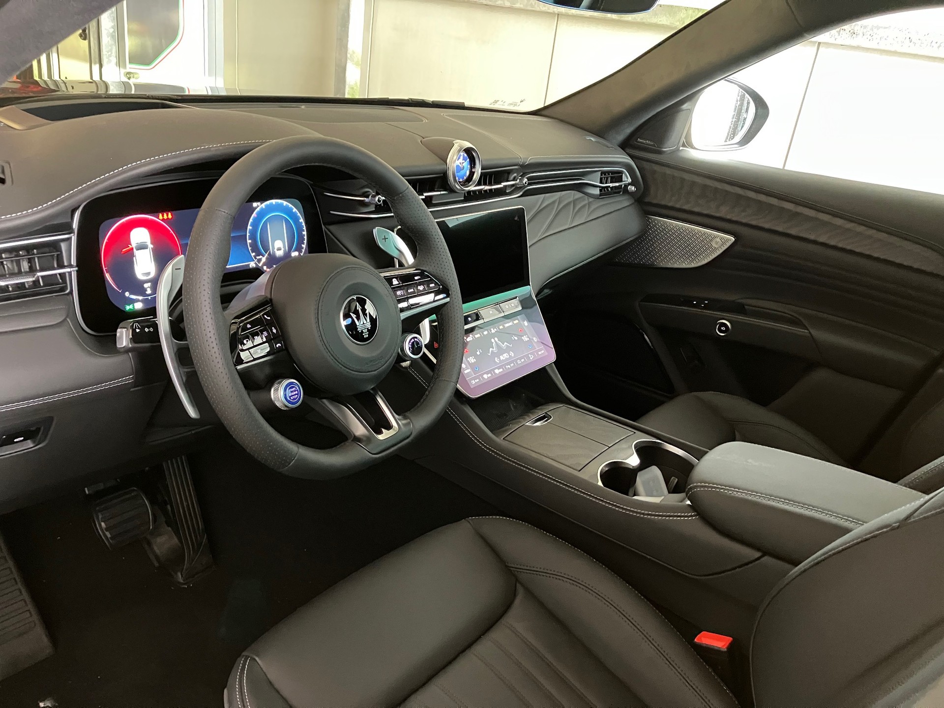 MASERATI Grecale 2.0 MHEV GTHybrid-image-7