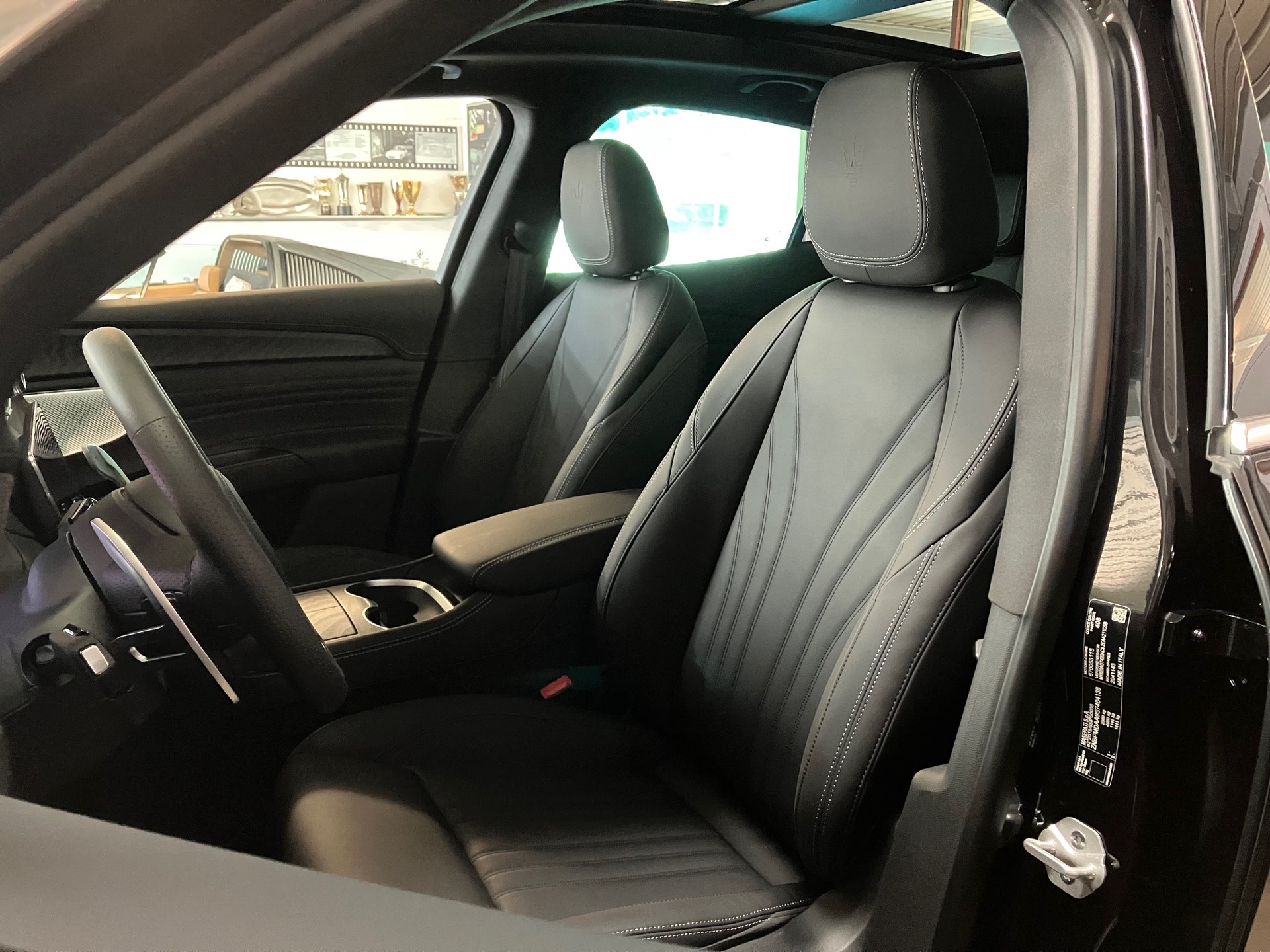 MASERATI Grecale 2.0 MHEV GTHybrid-image-9