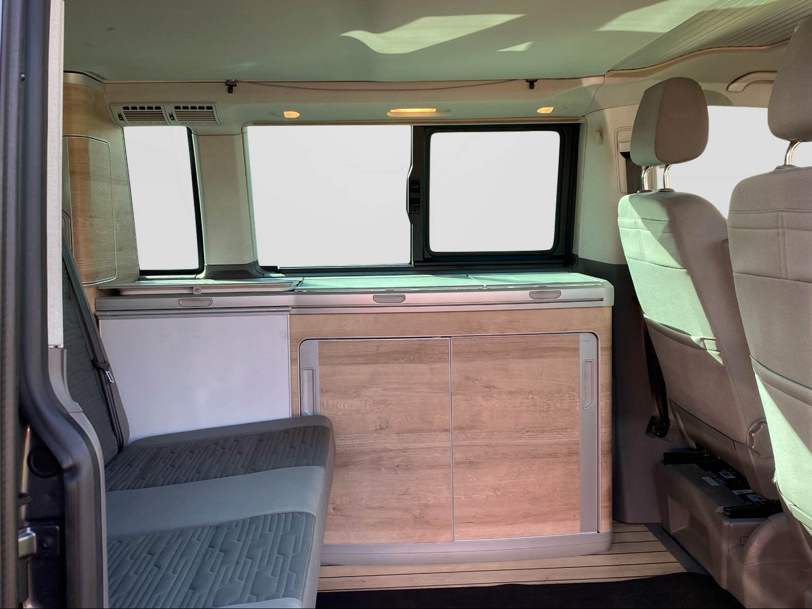 VW T6.1 California 2.0 Bi-TDI Ocean Edition Liberty 4Motion DSG-image-7