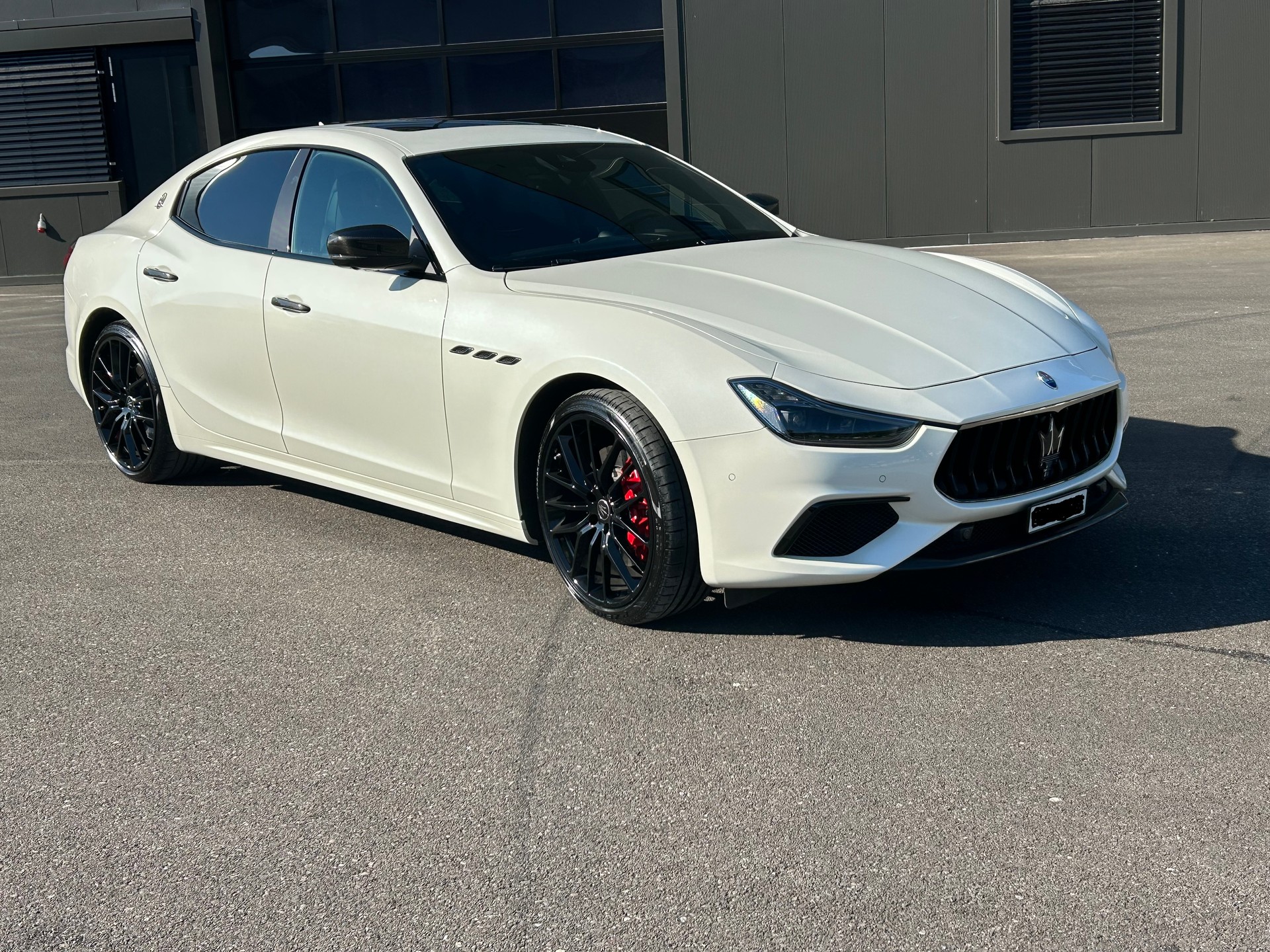 MASERATI Ghibli S Q4 3.0 V6 NerissimoAutomatica-image-5