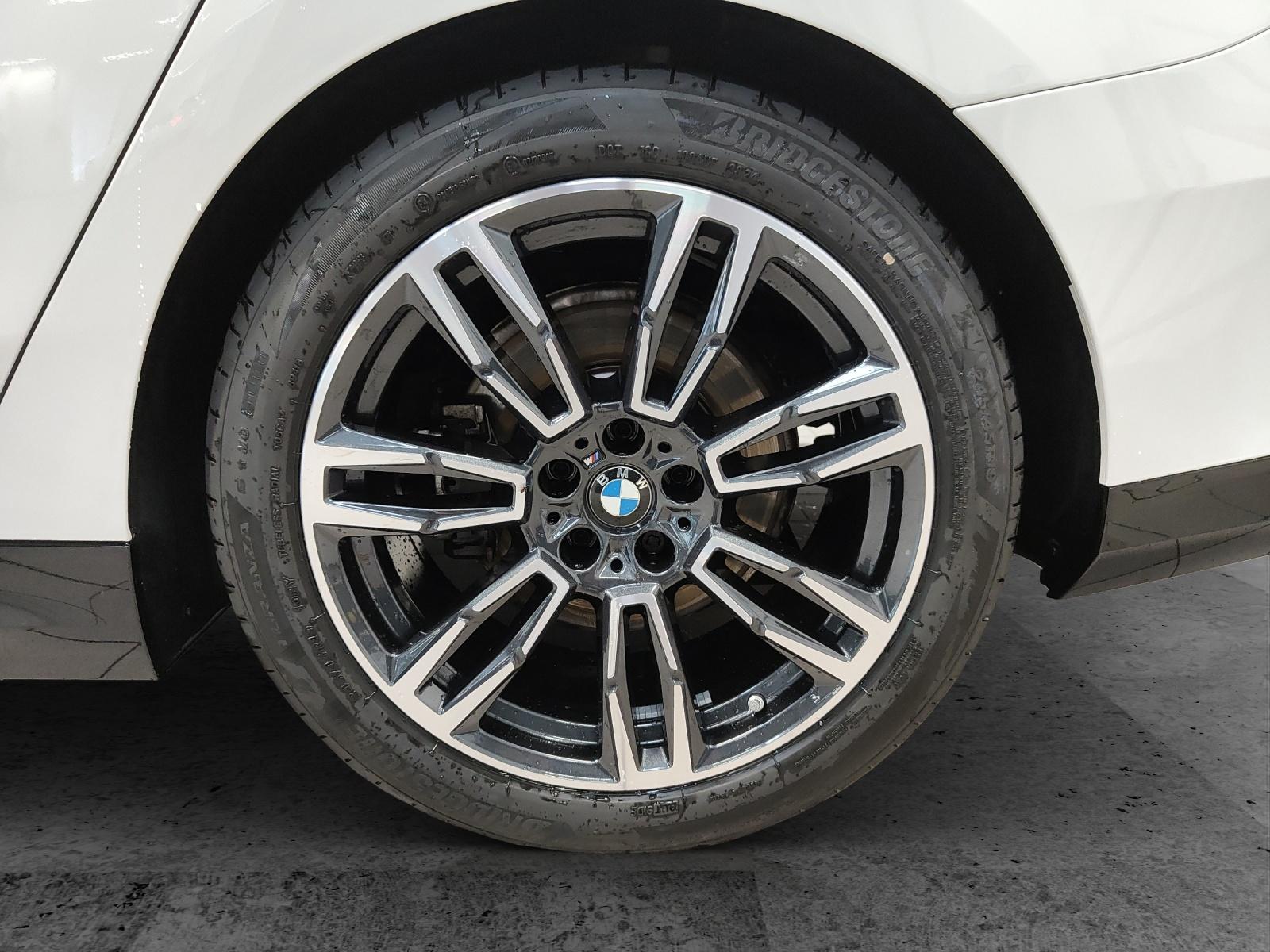 BMW 520d xDrive Touring/Attraktiven Leasingzinssatz ab 1,9 % bei Abschluss einer BMW Fahrzeugversicherung.-image-6
