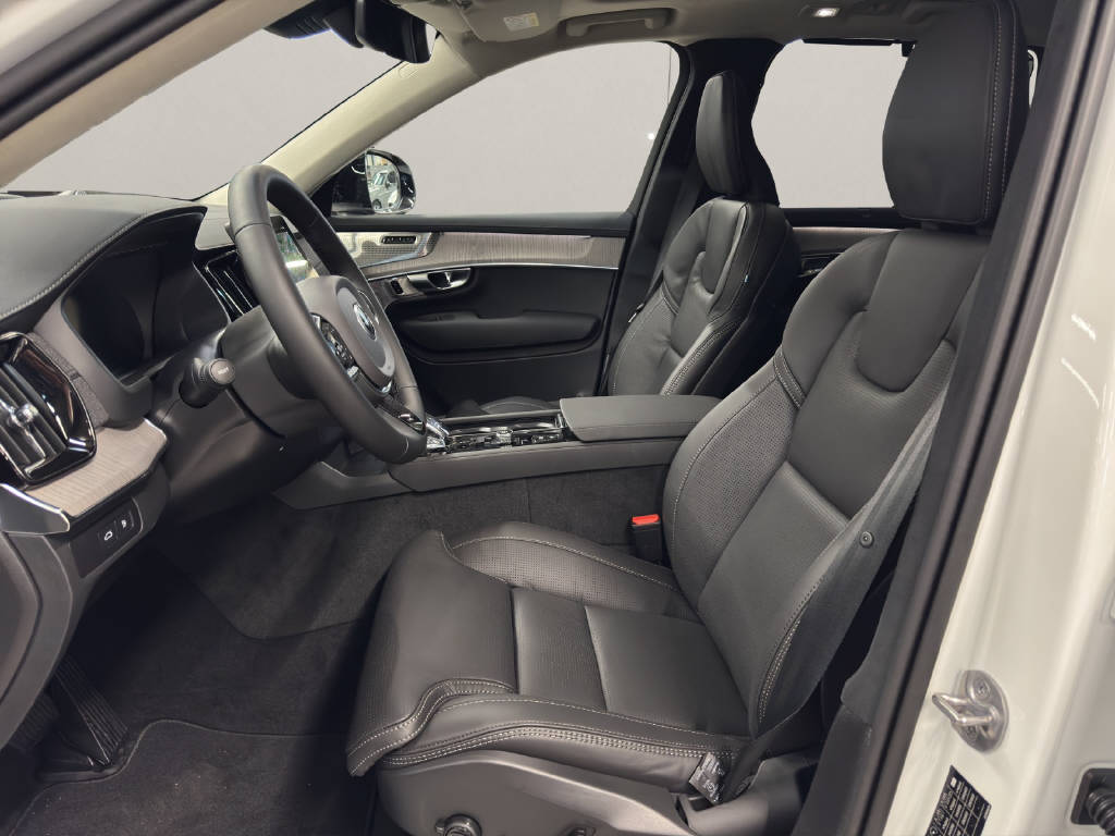 VOLVO XC90 2.0 T8 TE Ultra Dark eAWD-image-14
