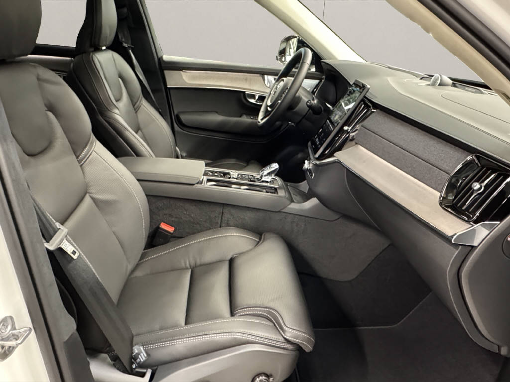 VOLVO XC90 2.0 T8 TE Ultra Dark eAWD-image-10