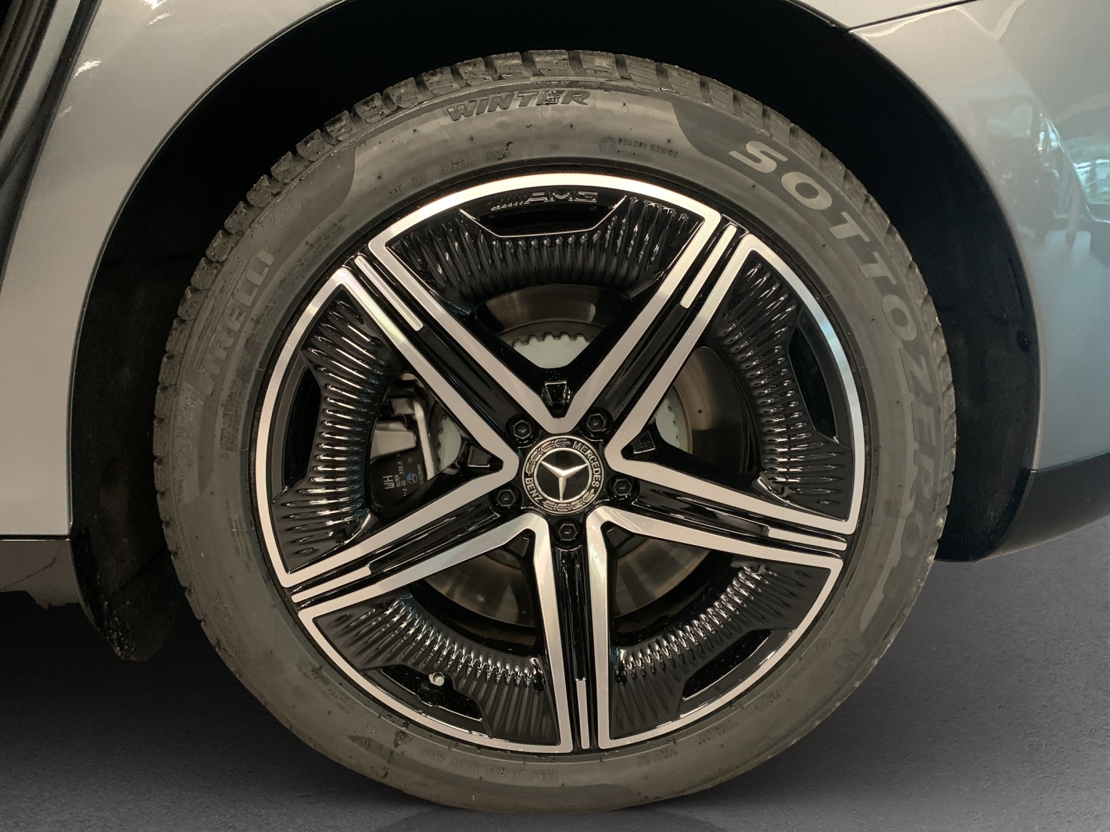 Image MERCEDES-BENZ EQE-500 EQE 500 4 Matic Exe. Ed.
