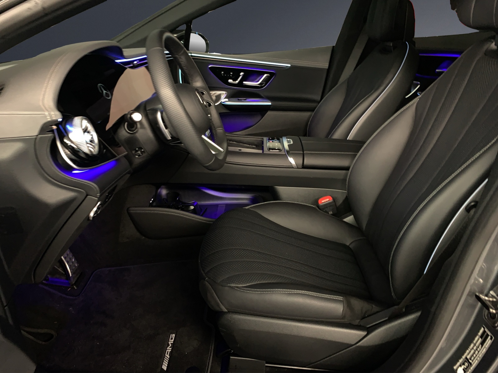 Image MERCEDES-BENZ EQE-500 EQE 500 4 Matic Exe. Ed.