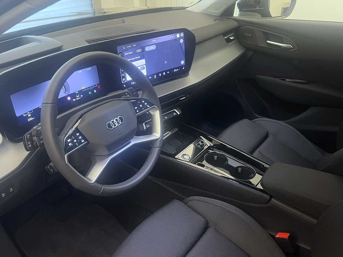 AUDI Q3 Sportback 110 kW TFSI S tronic-image-7