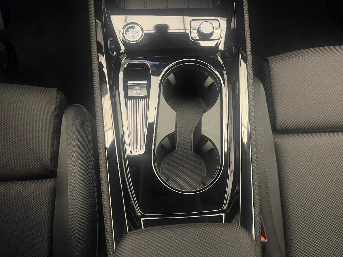 AUDI Q3 Sportback 110 kW TFSI S tronic-image-12