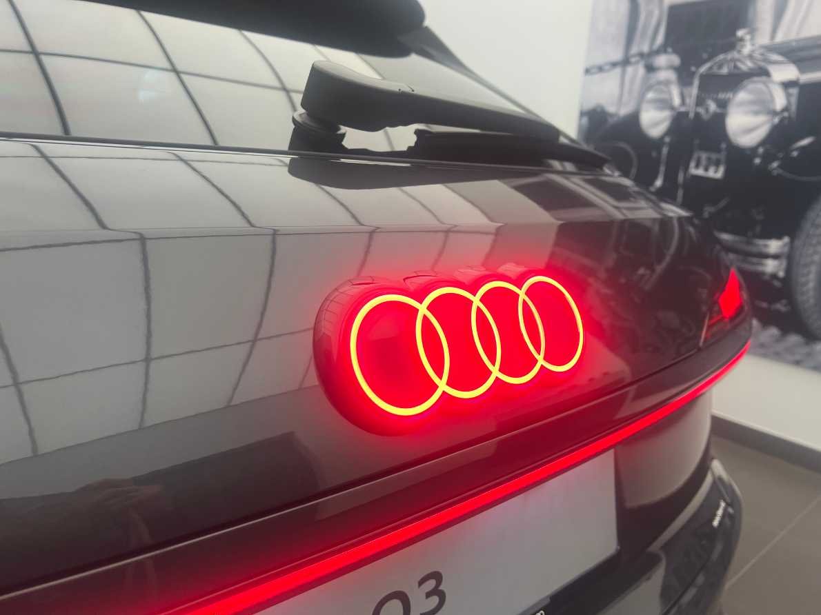 AUDI Q3 Sportback 110 kW TFSI S tronic-image-23