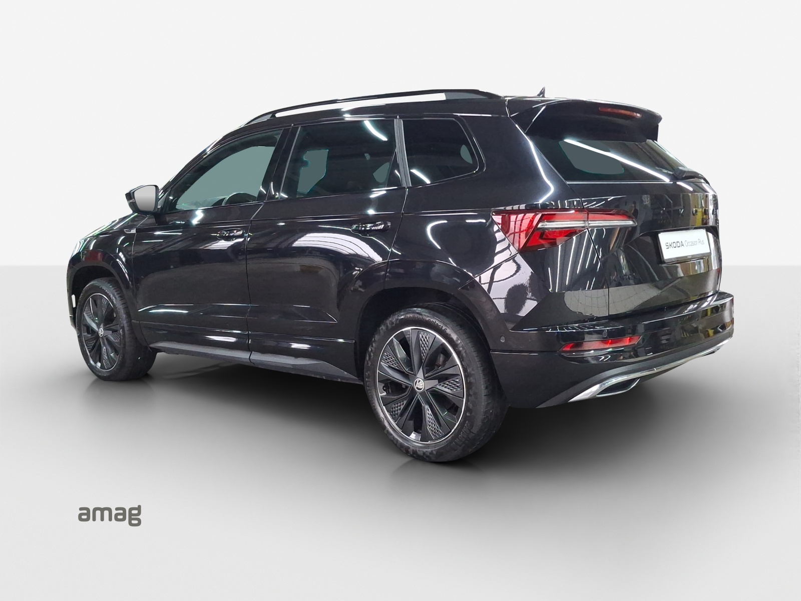 SKODA Karoq 2.0 TSI SportLine 4x4 DSG-image-2