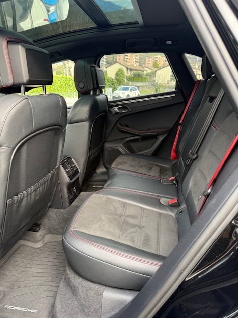 PORSCHE Macan GTS PDK-image-13
