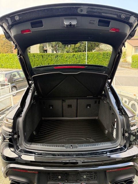 PORSCHE Macan GTS PDK-image-12