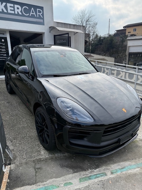 PORSCHE Macan GTS PDK