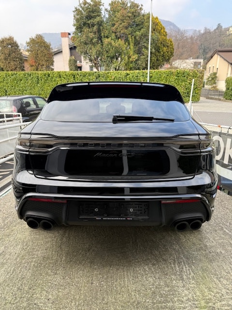 PORSCHE Macan GTS PDK-image-3